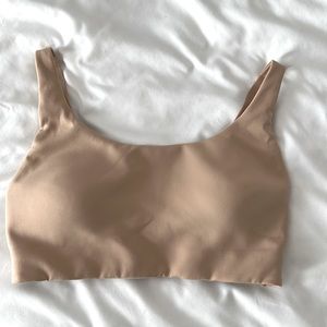lululemon size 6 In Alignment Straight Strap Bra Nude